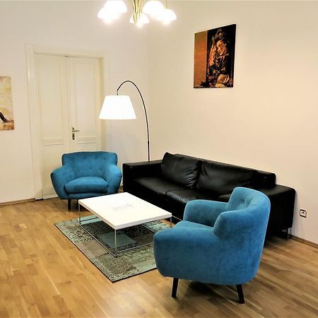 Old Town Square Superior Apartments - Valentin Prague Exterior photo