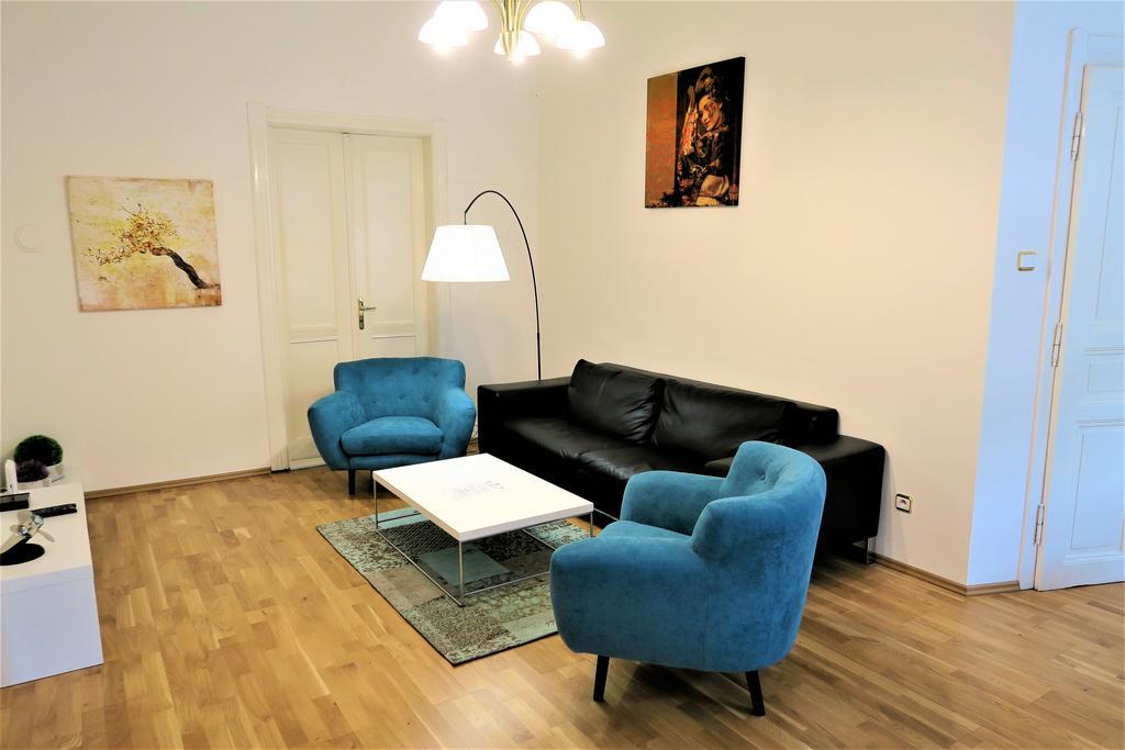 Old Town Square Superior Apartments - Valentin Prague Exterior photo